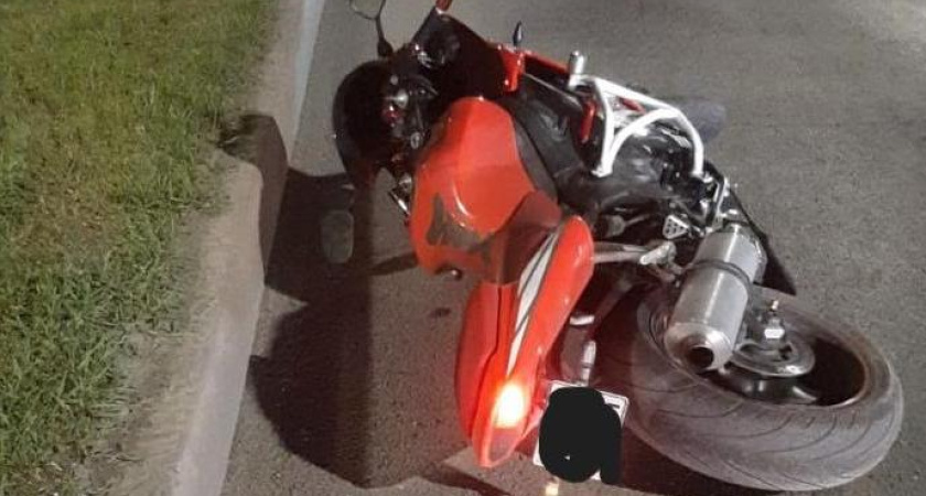 В Челнах пьяный водитель мотоцикла Yamaha попал в ДТП – мужчина сел за руль без прав