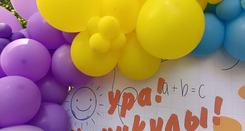 Большинство родителей выпускников в Челнах потратят на образ ребенка 12 тыс. рублей