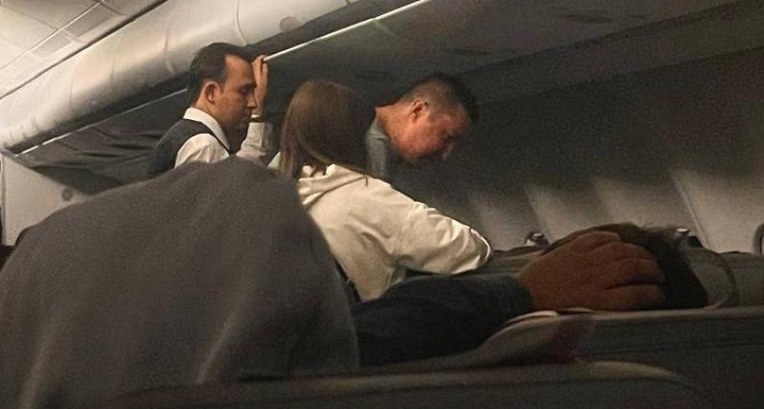 Реаниматолог из Челнов спас пассажира самолета, летевшего в Анталью