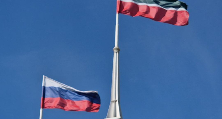 Сегодня жители Татарстана будут работать на час меньше