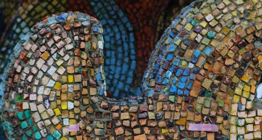 Шанс для «Метеорита»: кто и как восстанавливает скульптуру Ильдара Ханова в Челнах