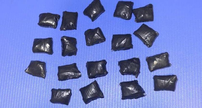 В Нижнекамске задержали закладчика с 32 свертками «синтетики»