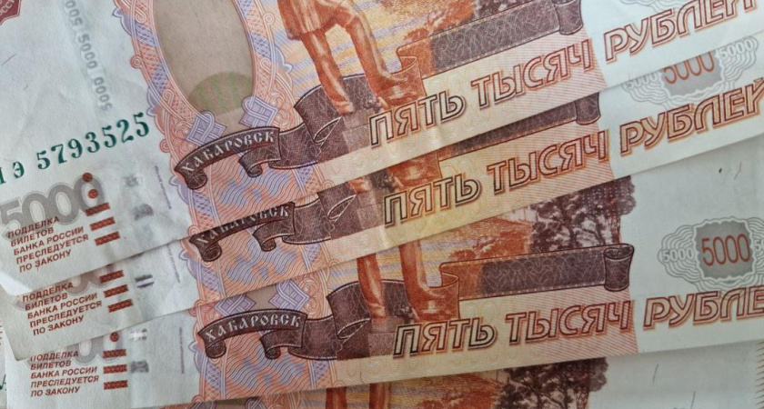 Токарь из Нижнекамска перевел мошенникам 5 млн рублей – деньги мужчине дали на хранение