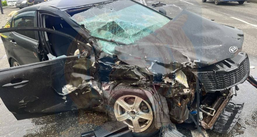 Смертельное ДТП в Нижнекамске: водитель Kia Rio повернул через двойную сплошную (видео)