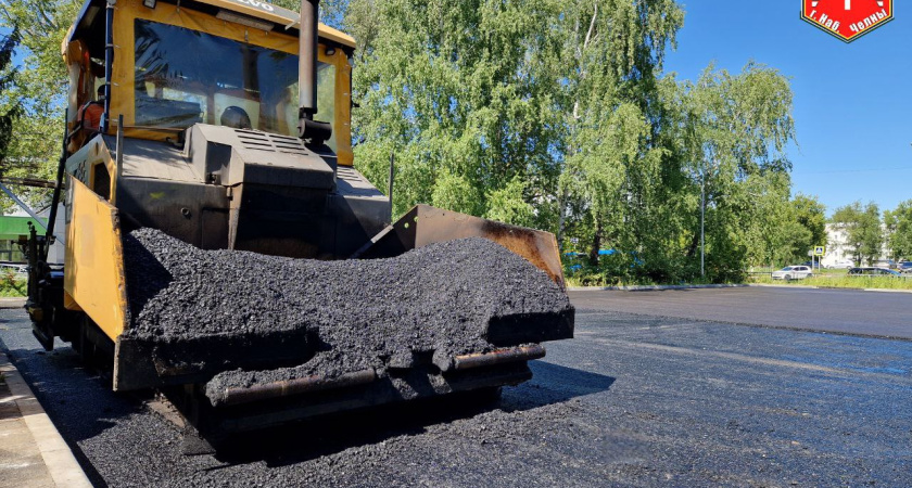 У школы искусств в Челнах обновят парковку – на нее жаловались жители