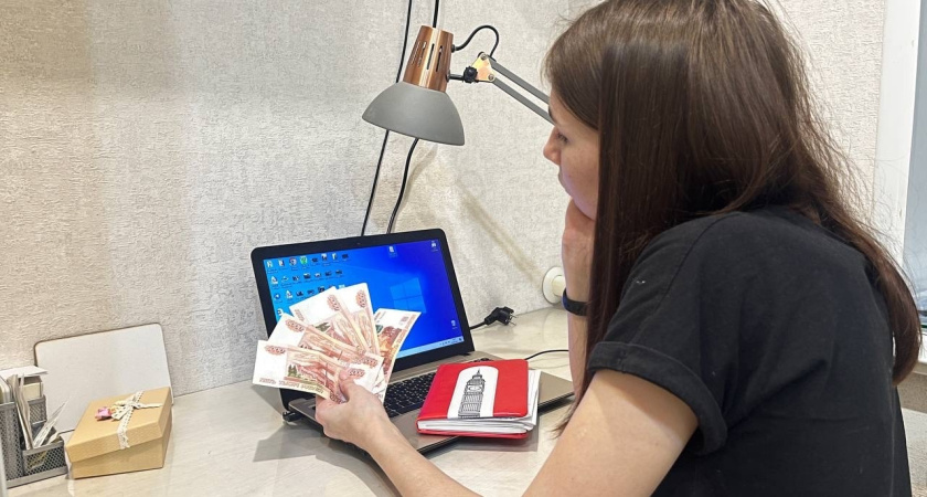 Житель Альметьевска решил стать альфонсом, но прогорел