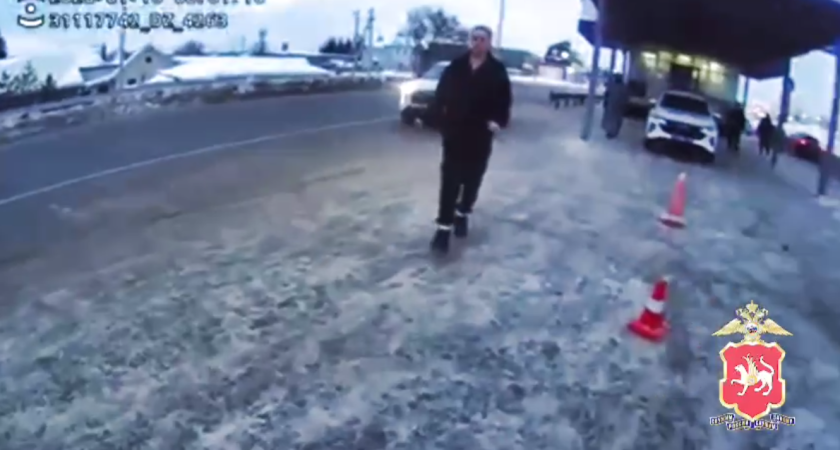 Сотрудник ГАИ оперативно доставил роженицу в казанский роддом