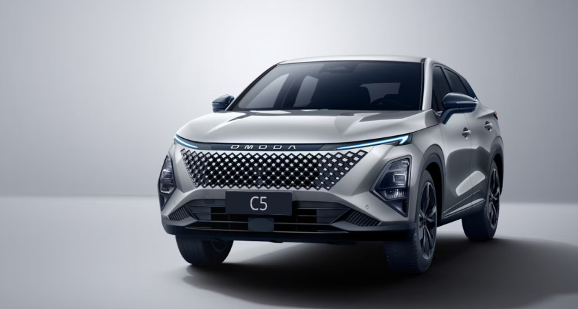 Через 25 тысяч километров не выдержал — пересел на "Ладу": реальный отзыв после 8 месяцев владения Omoda