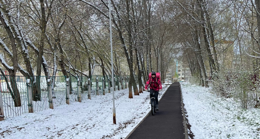 ГИБДД Татарстана обяжет курьеров учить ПДД