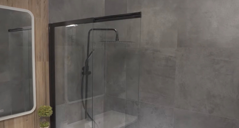 Шторки для ванной больше не в моде: сейчас все предпочитают этот вариант — куда красивее и практичнее