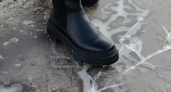 Пару мазков на подошву - и сапоги не скользят даже в лютый гололед: по тротуару хожу как по траве