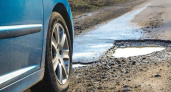 Ямы на дорогах Челнов: почему появляются и как с ними бороться