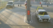 На АЗС в Челнах водитель Audi не вытащил заправочный пистолет и уехал, вырвав колонку (видео)