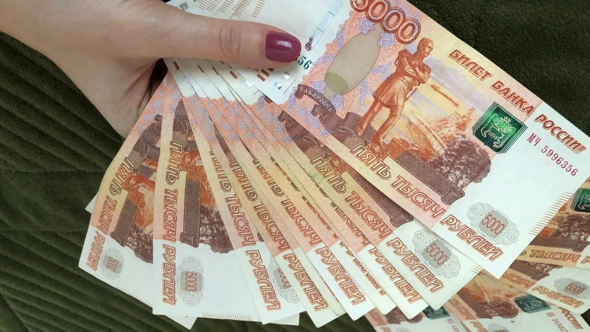 Выплаты многодетным челнинцам с небольшим превышением дохода пересмотрят в СФР